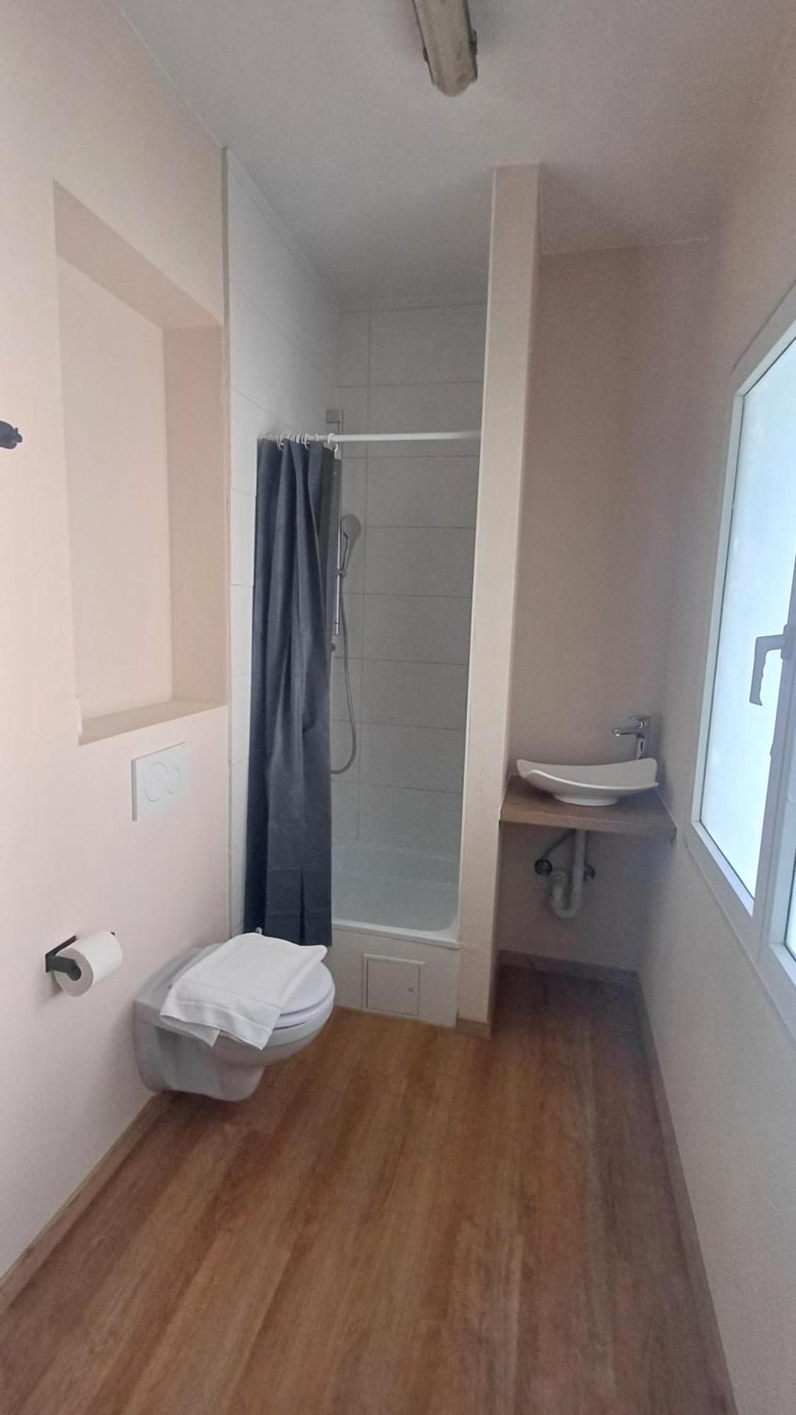 Crown Living Villa Blumenau Studios, Smarttv, Parkplatz Lustenau Zimmer foto