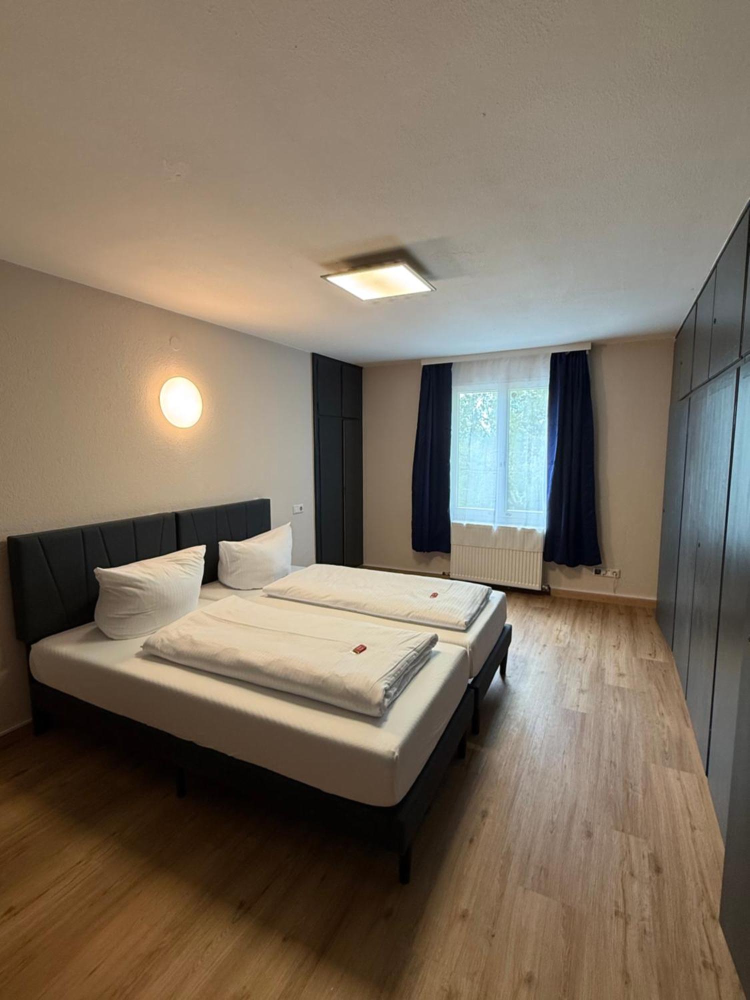 Crown Living Villa Blumenau Studios, Smarttv, Parkplatz Lustenau Exterior foto